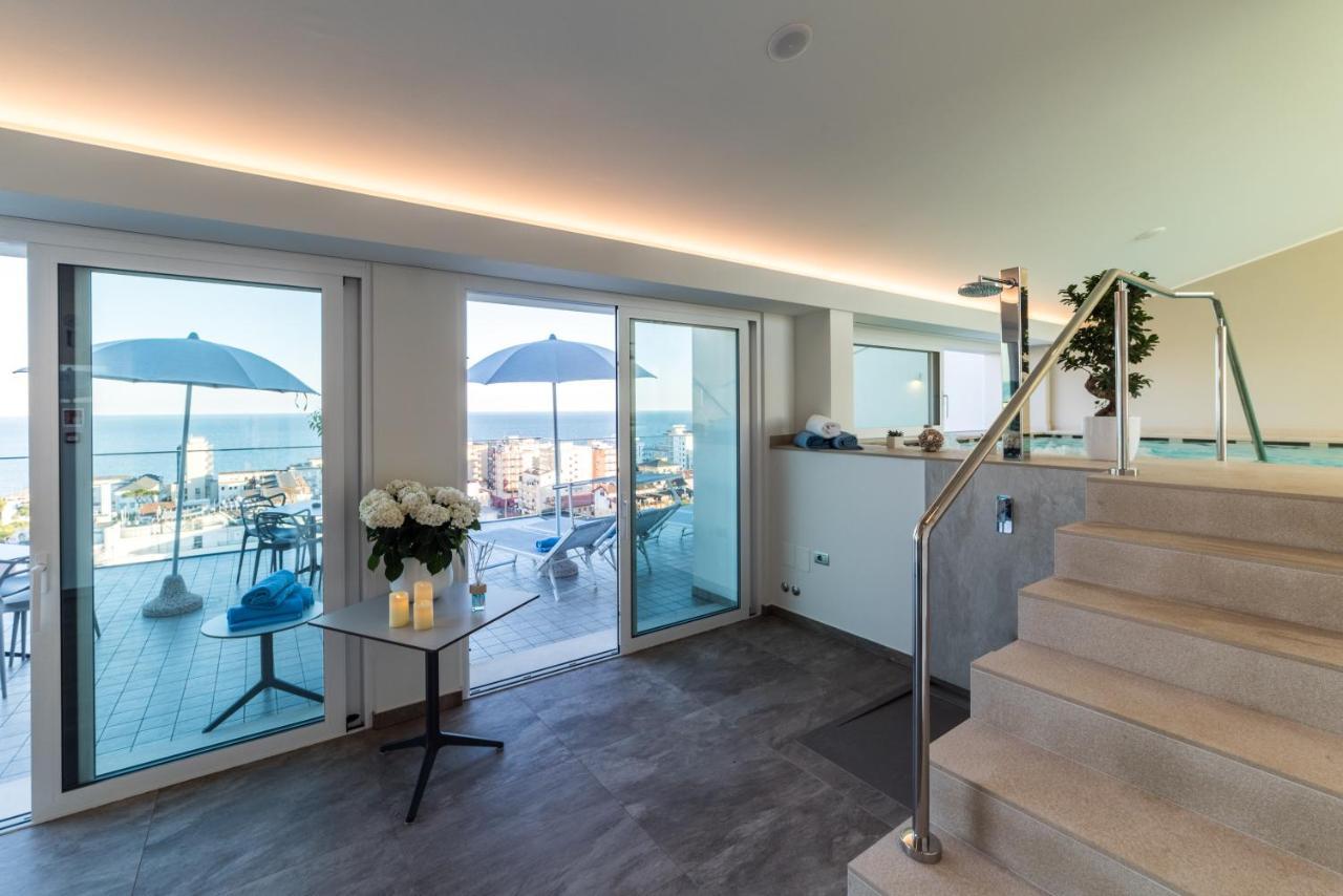 Hesperia Hotel & Residence Τζεσόλο Λίντο Εξωτερικό φωτογραφία