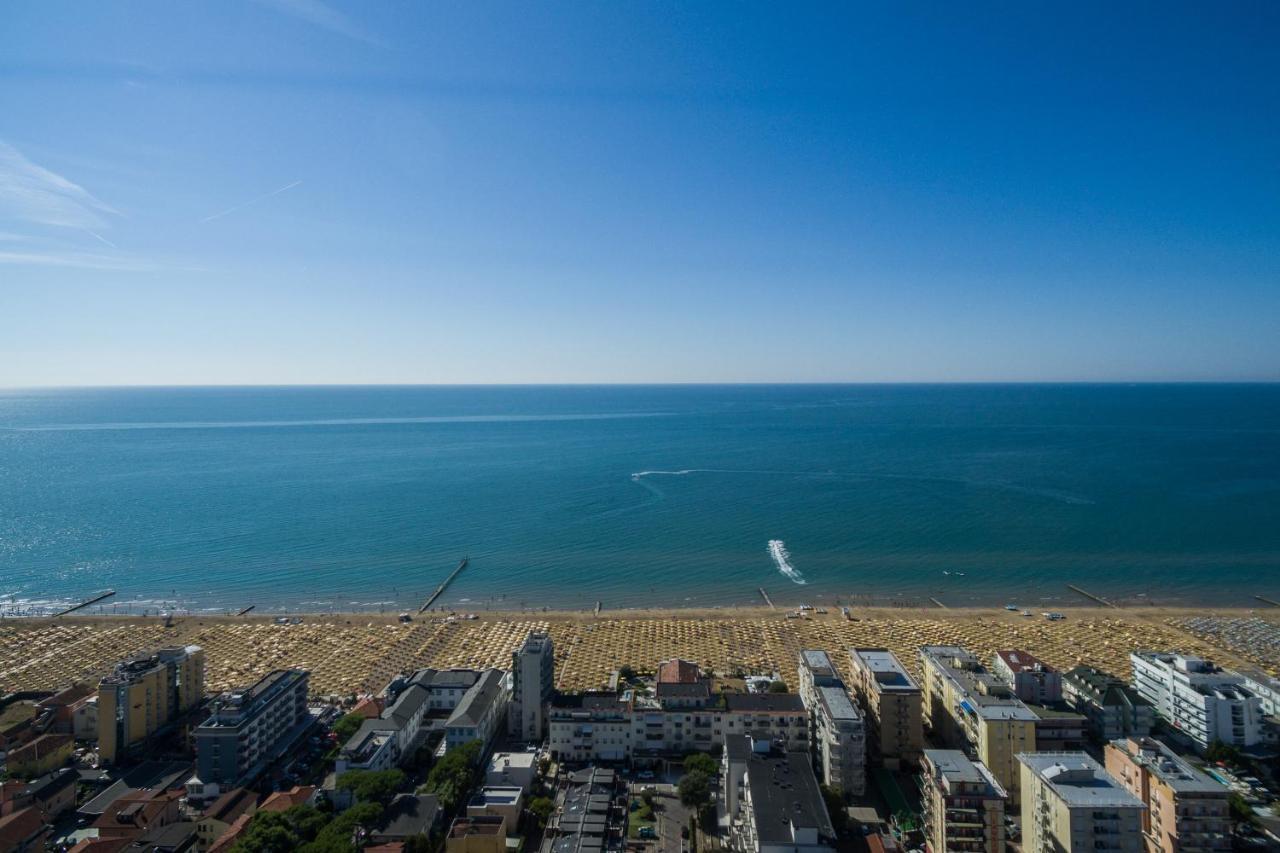 Hesperia Hotel & Residence Τζεσόλο Λίντο Εξωτερικό φωτογραφία