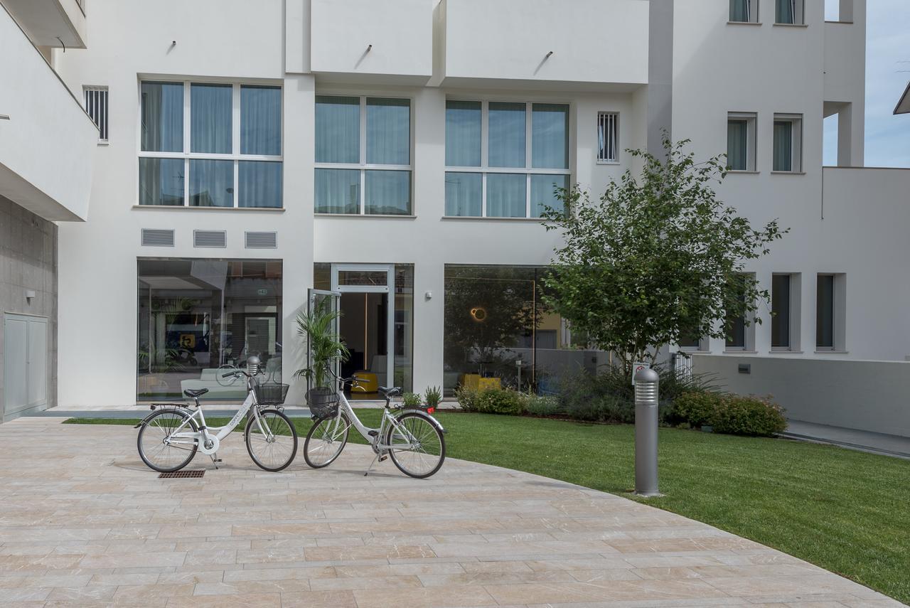 Hesperia Hotel & Residence Τζεσόλο Λίντο Εξωτερικό φωτογραφία