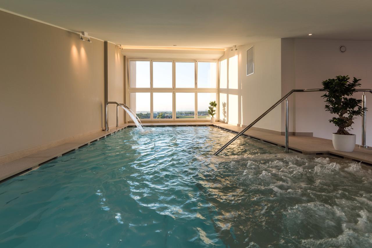 Hesperia Hotel & Residence Τζεσόλο Λίντο Εξωτερικό φωτογραφία