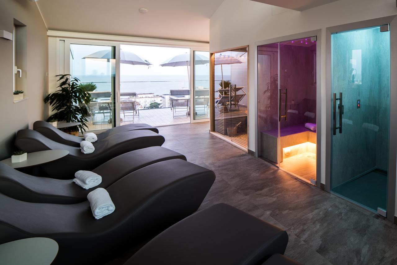 Hesperia Hotel & Residence Τζεσόλο Λίντο Εξωτερικό φωτογραφία